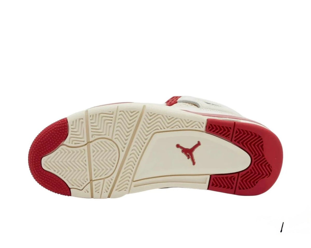 JORDAN RETRO 4