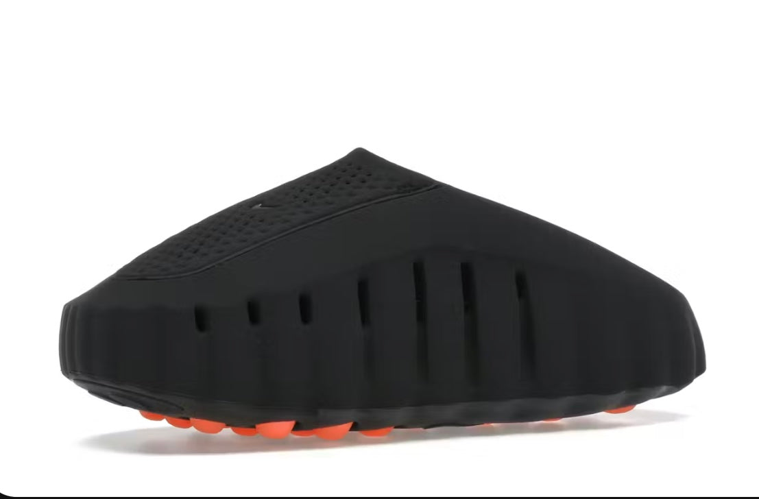 Nike Mind 001
