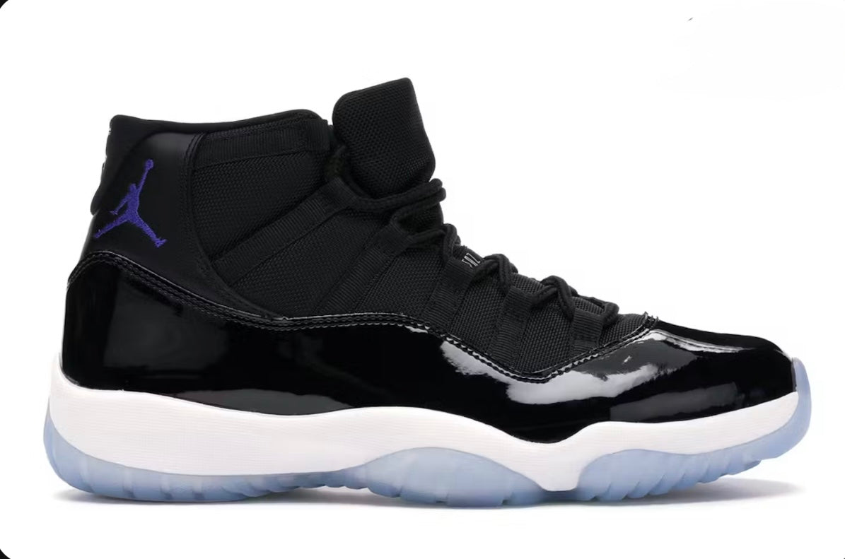 Jordan Retro 11 “Space Jam”