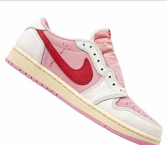 TRAVIS SCOTT X AIR
JORDAN 1 LOW OG